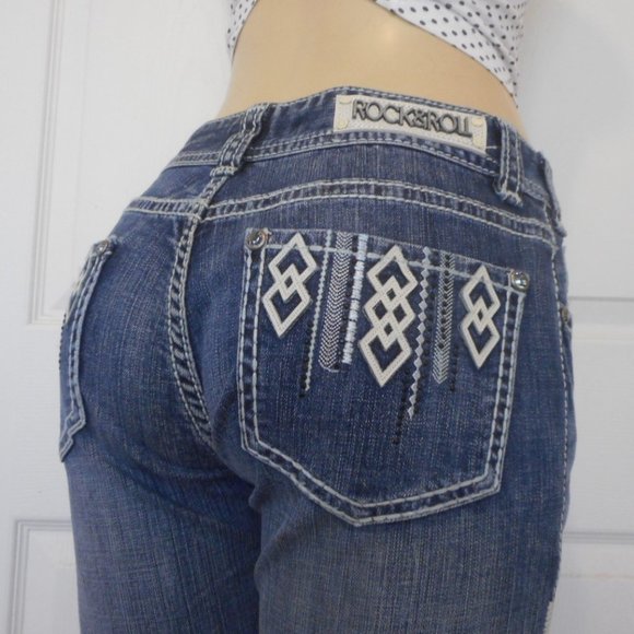 New ROCK & ROLL Cowgirl Jeans Size 29 x 34 Mid Rise Boot Cut Denim - Picture 1 of 12